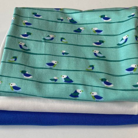 Stoffpaket "Kleine Strandläufer", 50 cm bunter Jersey, 50 cm uni Jersey, 30 cm uni Bündchen für kleine Höschen, T-Shirts, Leggins, Kleidchen und viele andere Nähideen