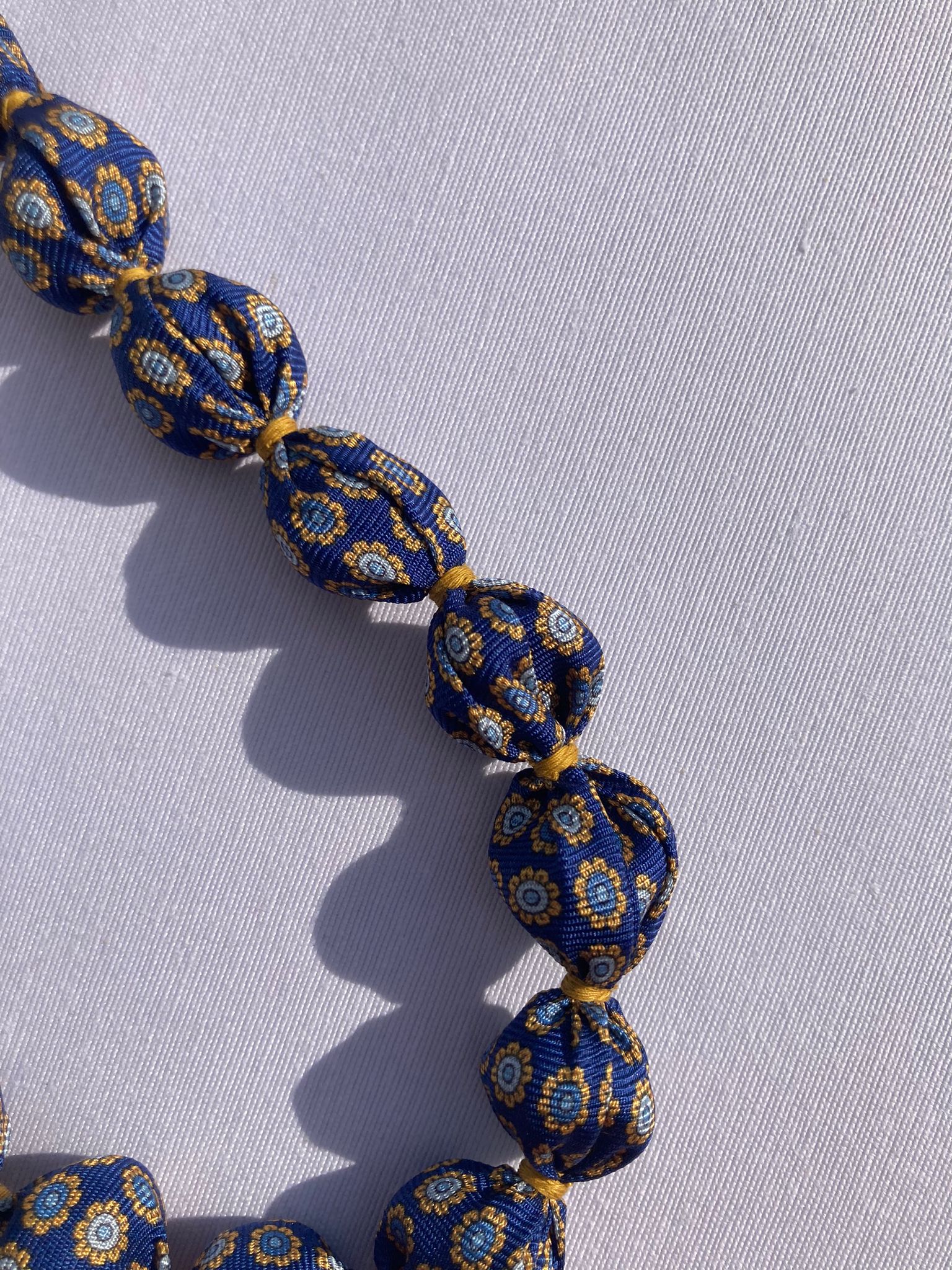 Krawattenkette Silk Flower K3 – Bild 4