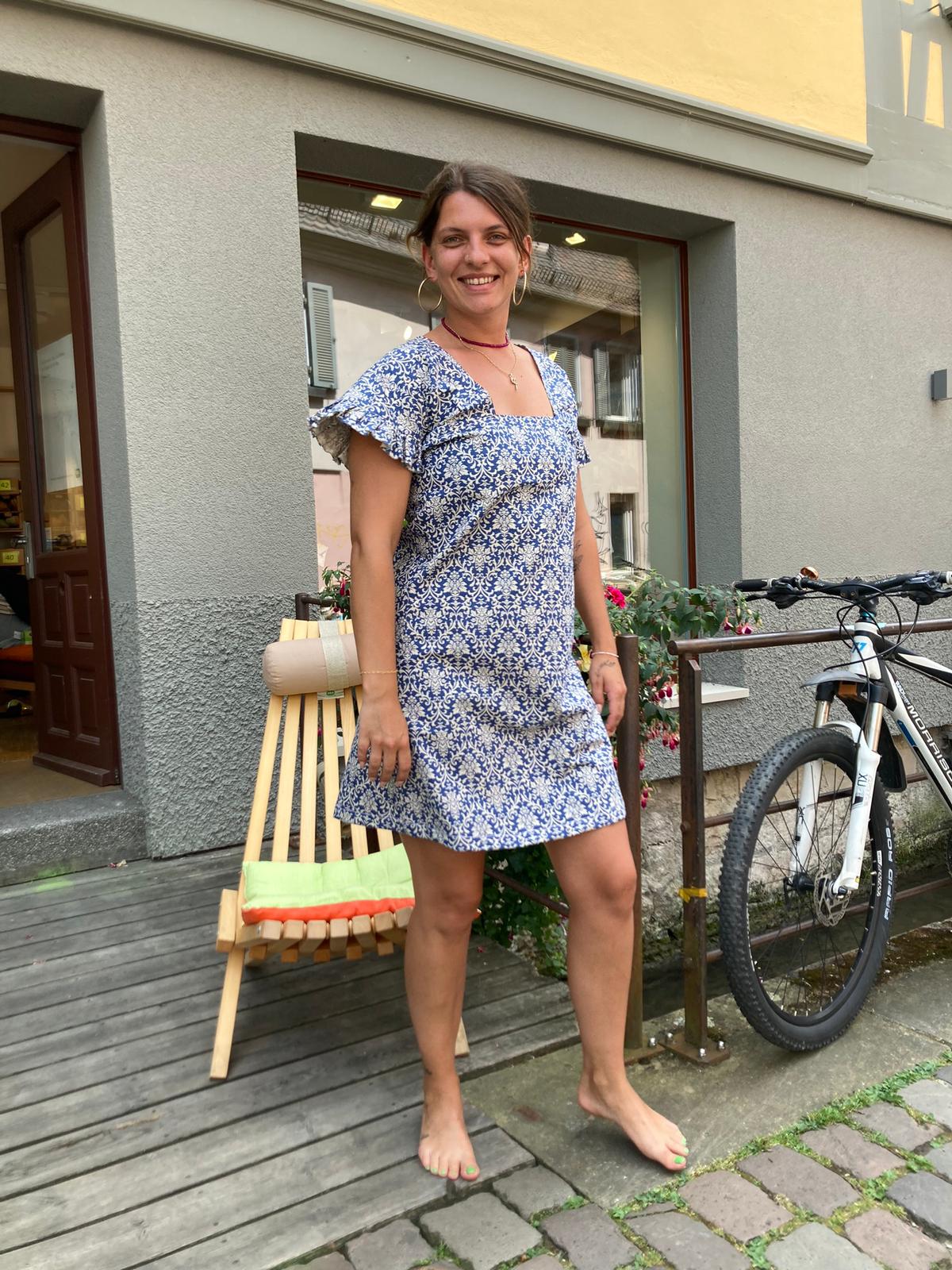 Skatje Blaues Halbleinen Sommerkleid Gr. 38 – Bild 2