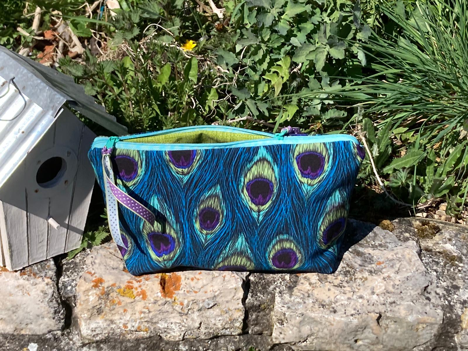 Nasstasche "Pfauenfeder" klein Nr.2 – Bild 2