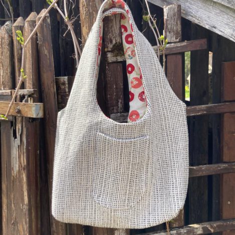 Umhängetasche aus Teppich mit Japanstoff